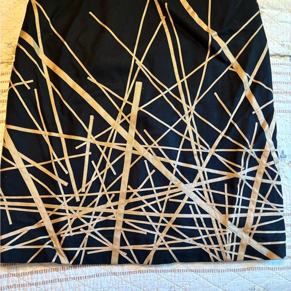 Carlisle Black and Tan Pencil Skirt - Picture 1 of 4